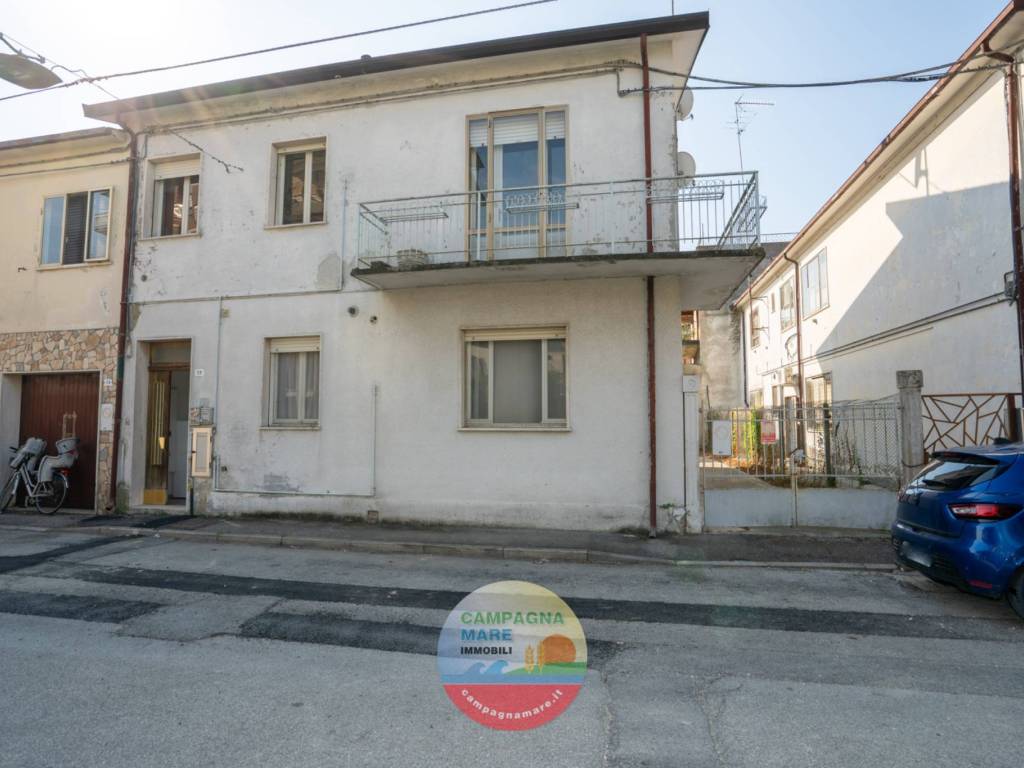 Appartamento a Codigoro in Via 4 Novembre, 56 - Foto 2