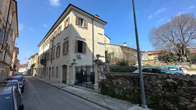 Appartamento a Gorizia in Via del Santo, 25 - Foto 2