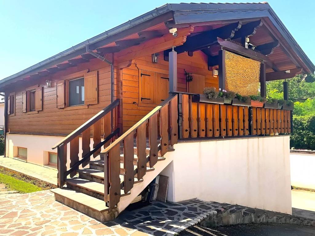 Villa a Avezzano in VIA LIONELLI, 26 - Foto 2