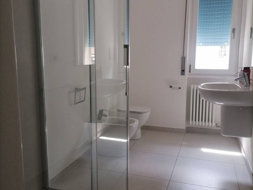 Appartamento a Lecco in Viale Filippo Turati, 115 - Foto 4