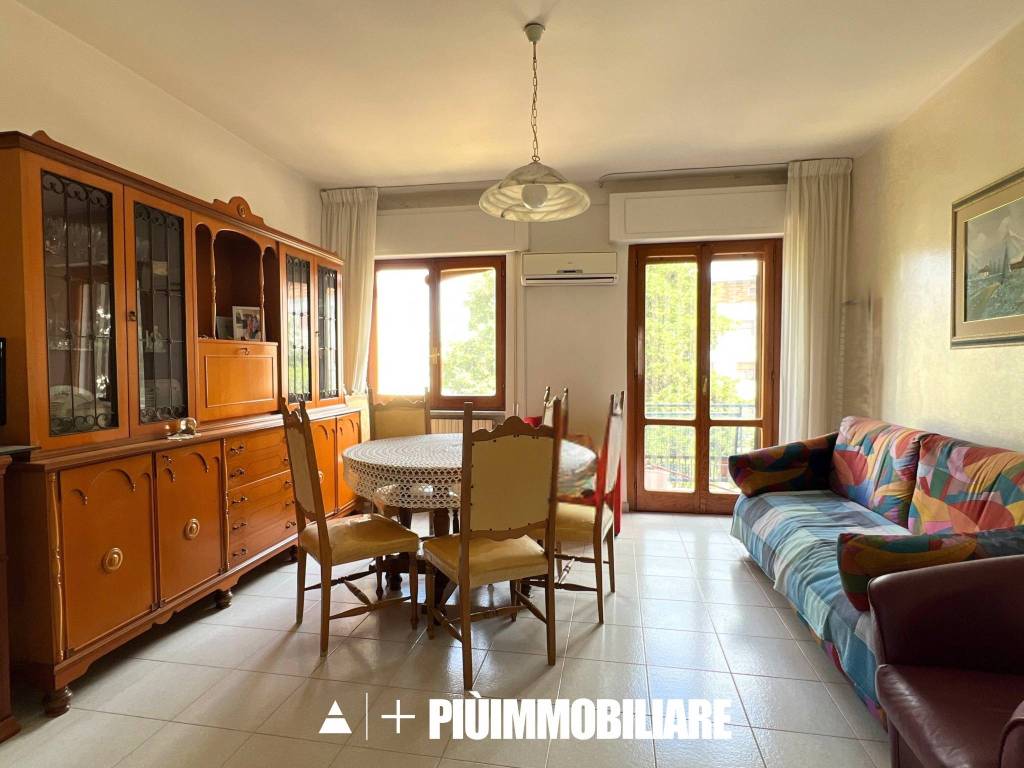 Appartamento a Matera in Viale del Ciclamino, 9 - Foto 2