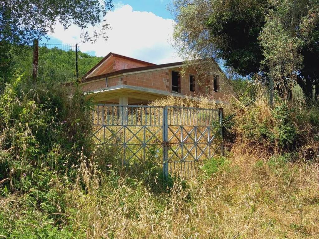 Villa a Castel morrone in Via Monticello, 5 - Foto 2