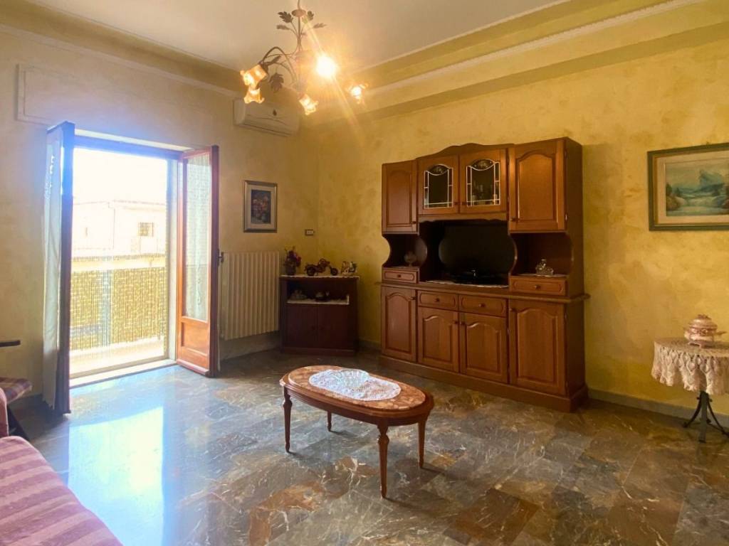 Appartamento a Vibo valentia in Via Luigi Pirandello - Foto 3