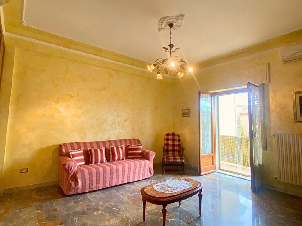 Appartamento a Vibo valentia in Via Luigi Pirandello - Foto 4