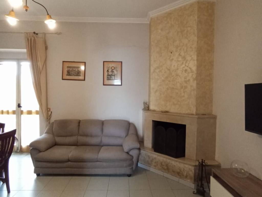 Appartamento a Caserta in Via Maddalena - Foto 2