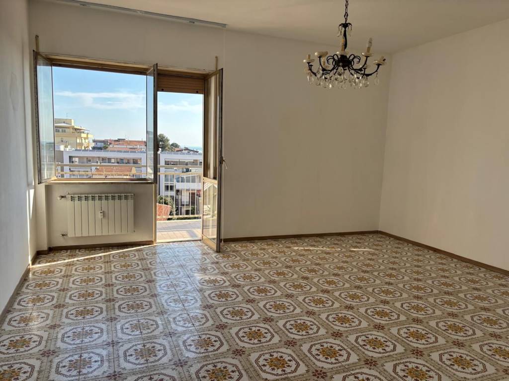 Appartamento a Pescara in Via Palestro, 19 - Foto 4