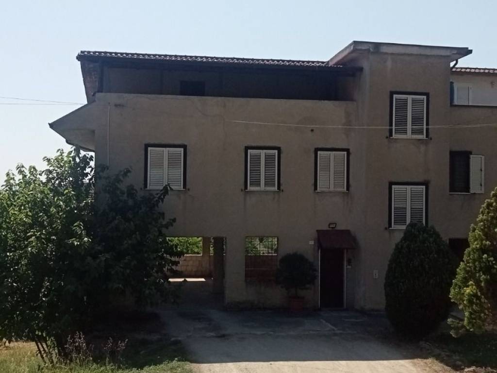 Casa indipendente a San giorgio del sannio in Via Gustavo Baldassarre - Foto 2