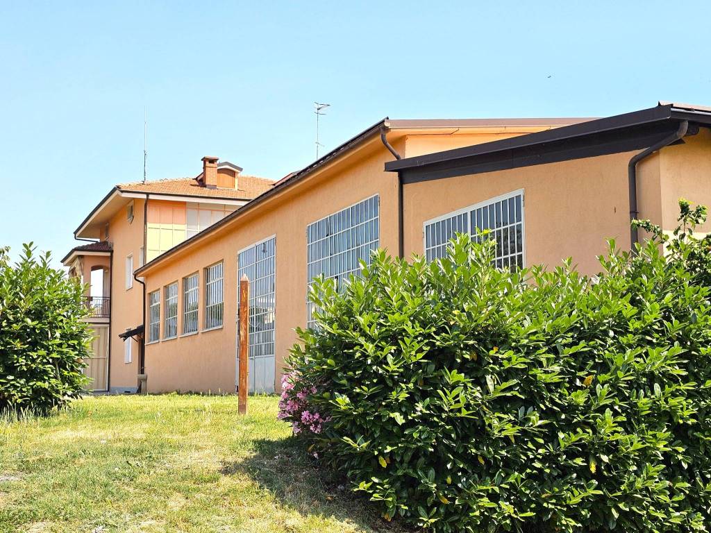 Villa a Carrù in Via Langhe, 37 - Foto 4