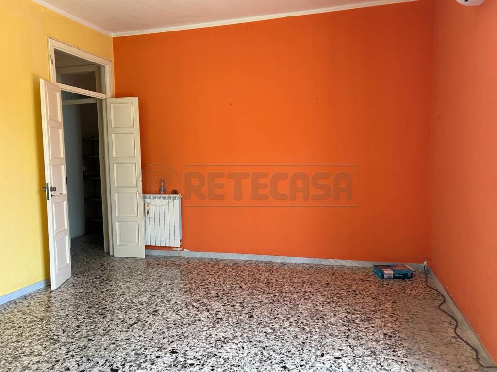 Appartamento a Caltanissetta in VIA VAL D'AOSTA, 19 - Foto 4