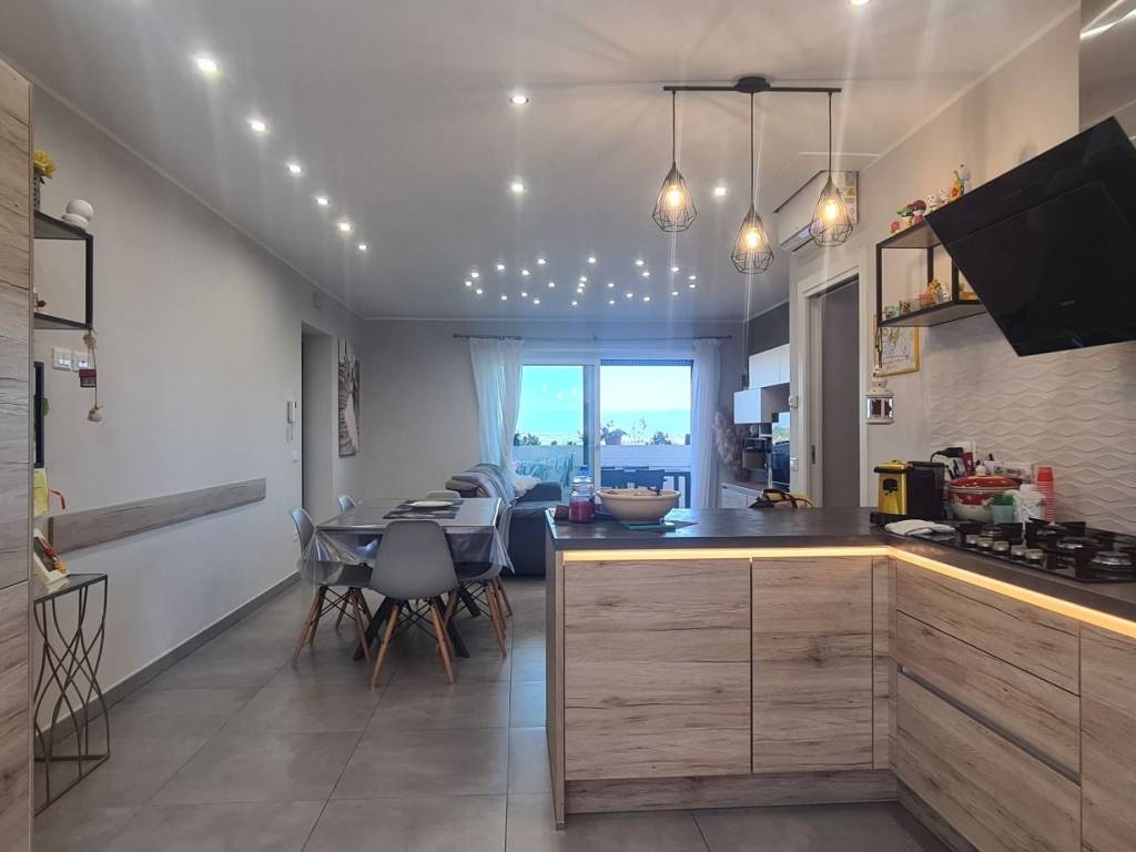 Appartamento a Vibo valentia in Via Ferruccio Parri - Foto 2