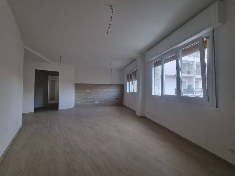 Appartamento a Spotorno in Viale Europa - Foto 2
