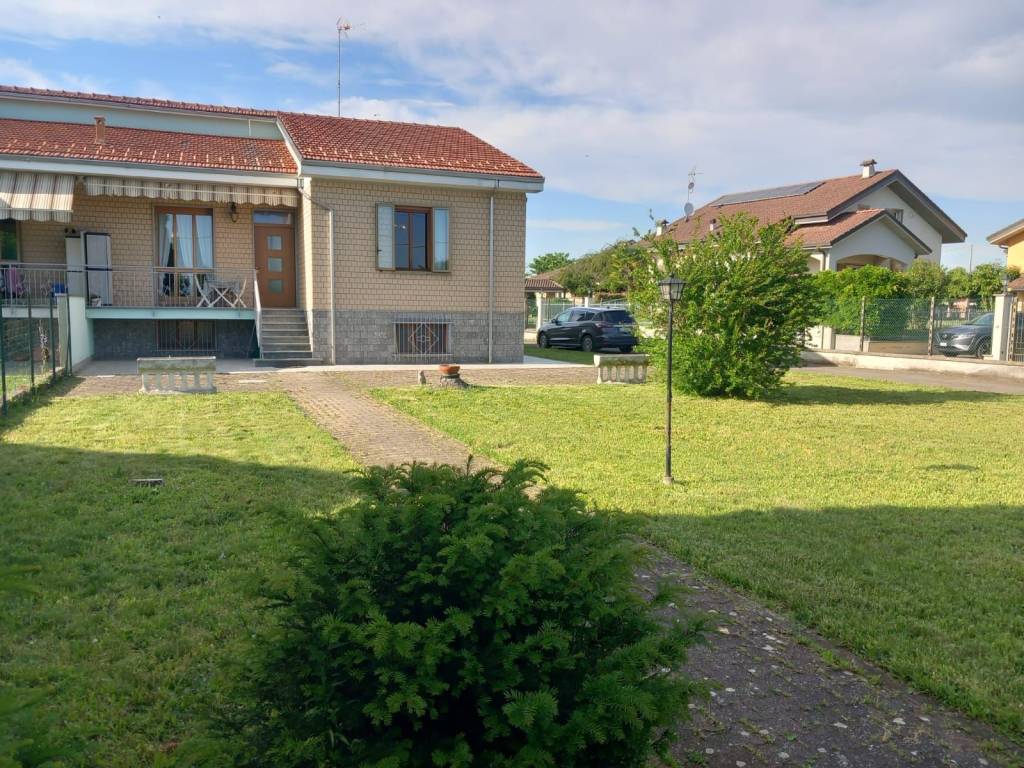 Villa a Alessandria in Via Molinara in Cascinagrossa - Foto 3