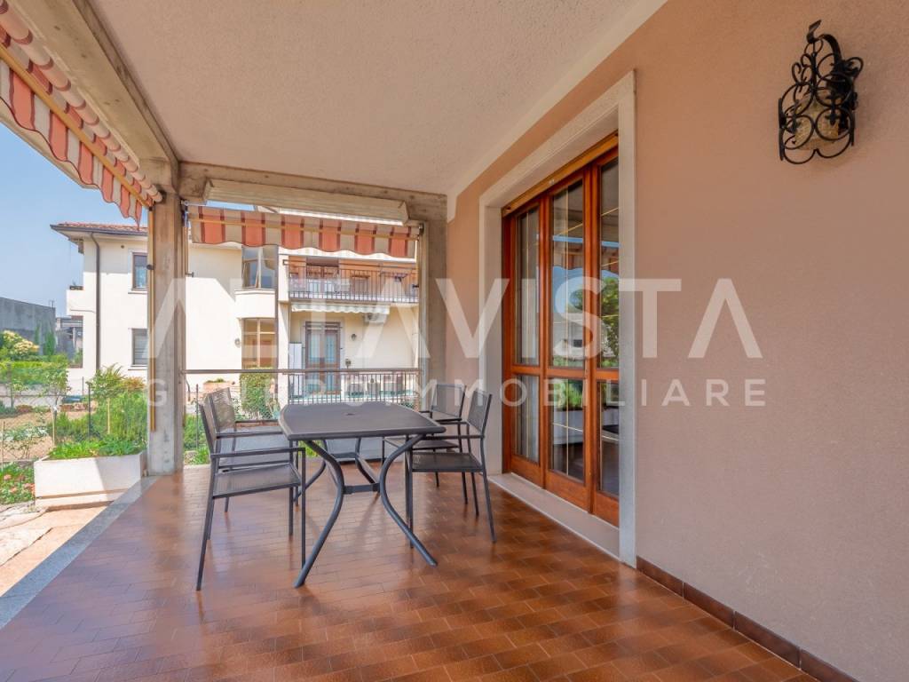 Villa a Rezzato in Via Amedeo Avogadro - Foto 5