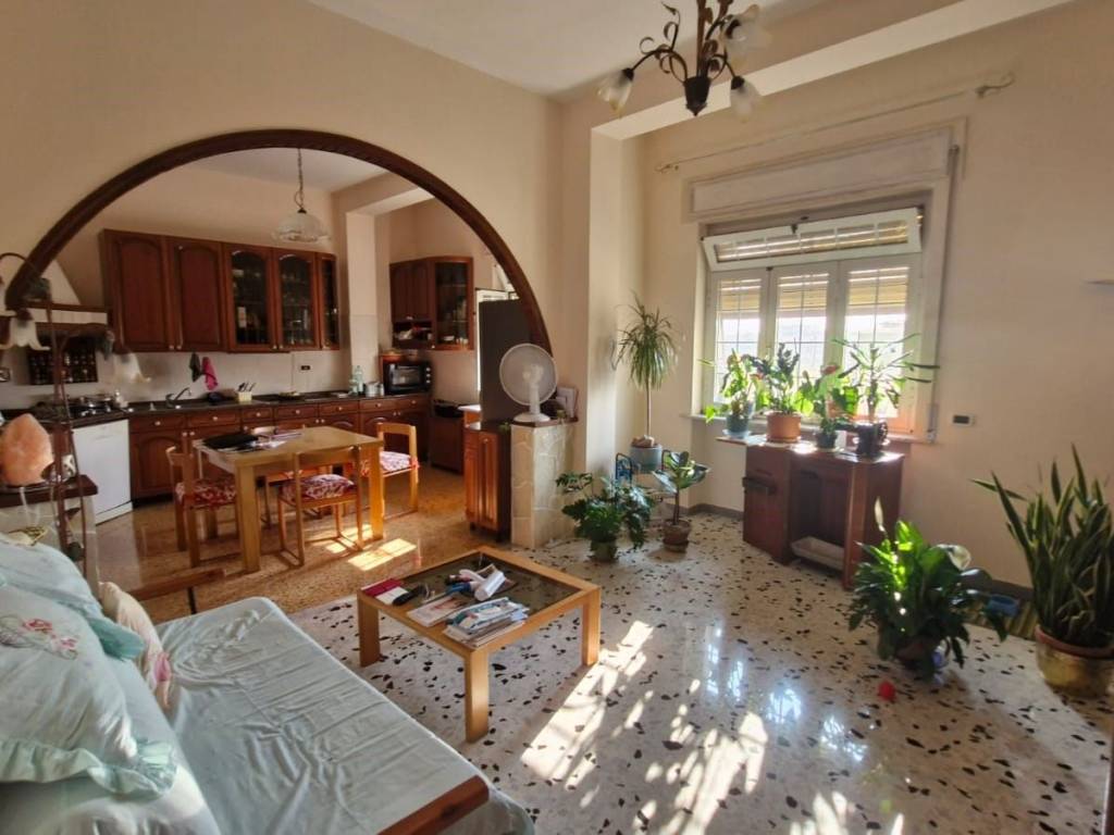 Appartamento a Aprilia in Via dei Lauri - Foto 4