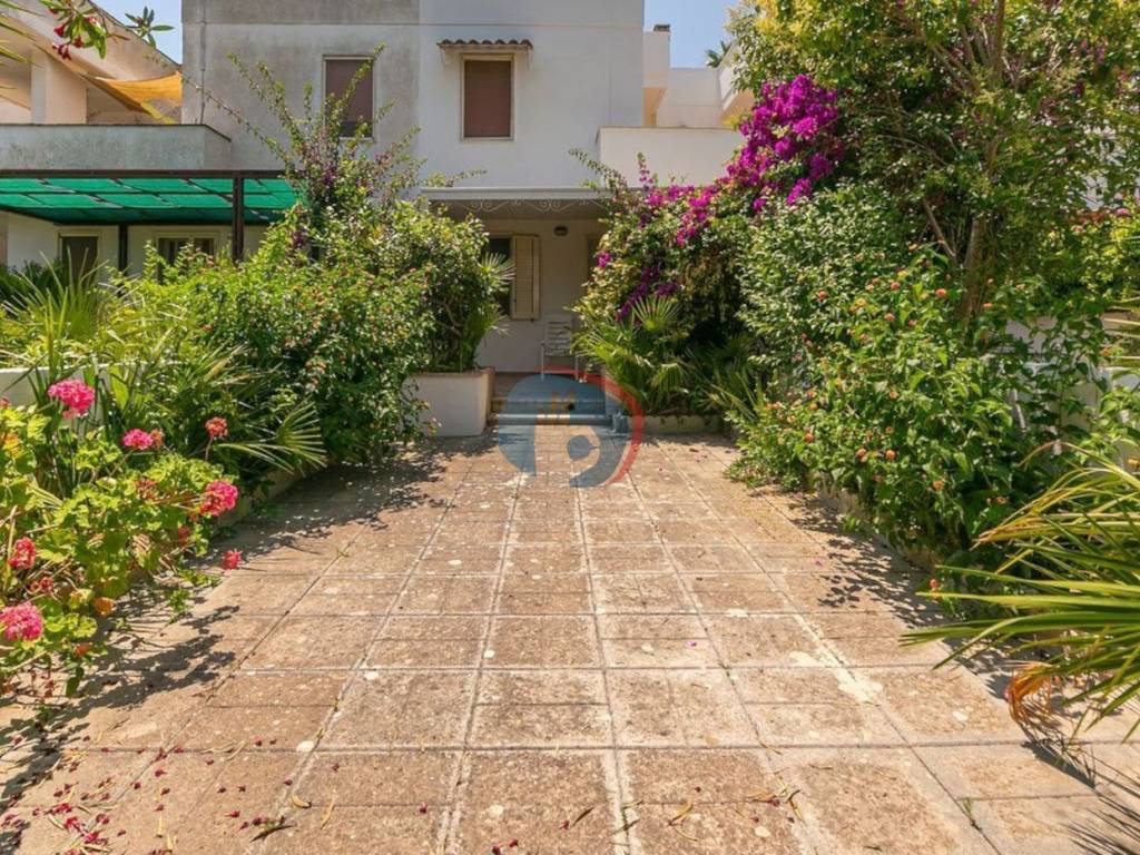 Villa a Nardò in Via Amilcare Foscarini, 7 - Foto 2