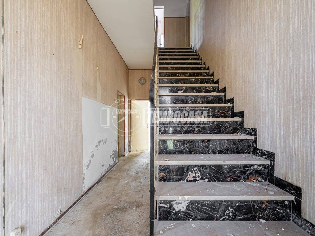 Villa a Faenza in Via della Repubblica 55 - Foto 2