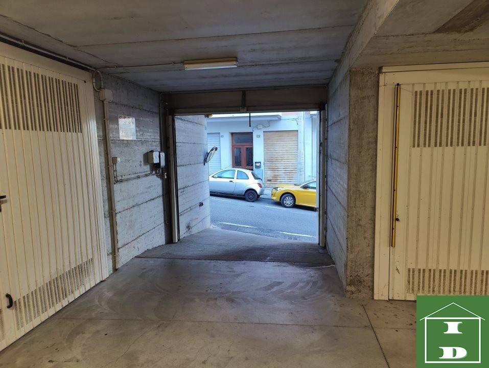 Box / garage a Trieste in vicolo del Castagneto 30/1A - Foto 3