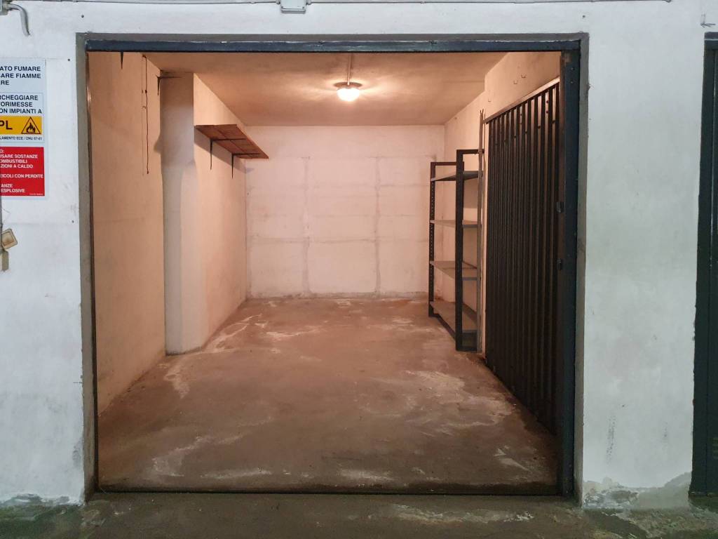 Box / garage a Modena in Via Arsenio Crespellani, 54 - Foto 5