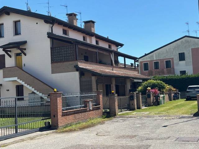 Villa a Stienta in Viale delle Nazioni - Foto 4