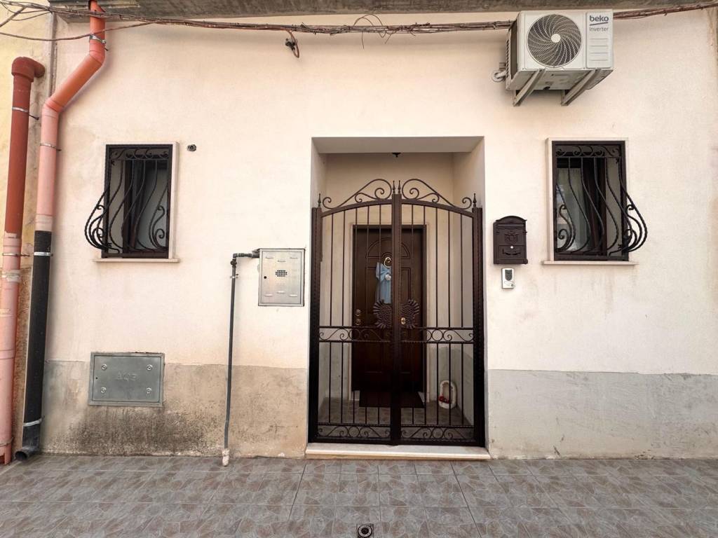 Appartamento a Cerignola in Vico Primo Chiomenti, 50 - Foto 2