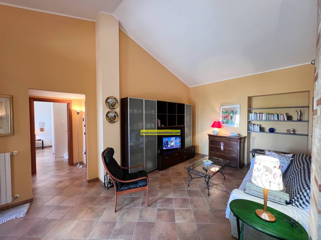 Villa a Atri in Vico Chiuso Di Via Baiocchi - Foto 3