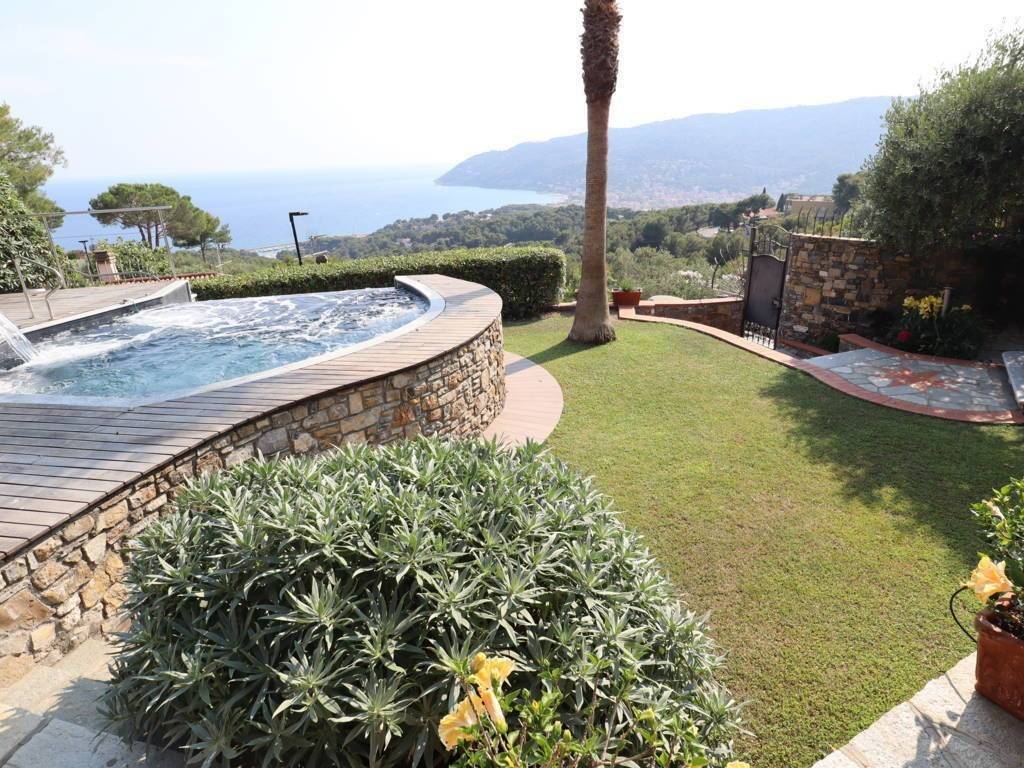 Villa a Andora in STRADA DELLE CATENE - Foto 4