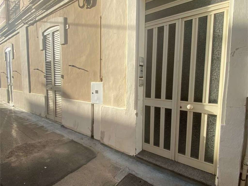 Appartamento a Casarano in Via Corsica - Foto 2