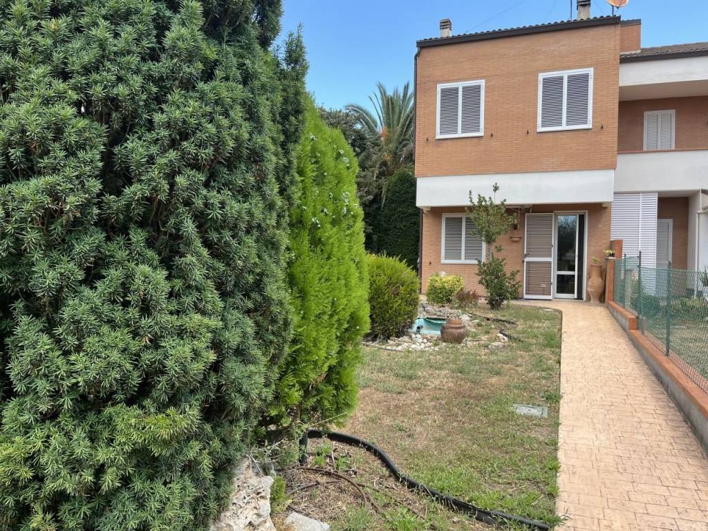 Villetta a schiera a Jesi in Via degli Appennini - Foto 2