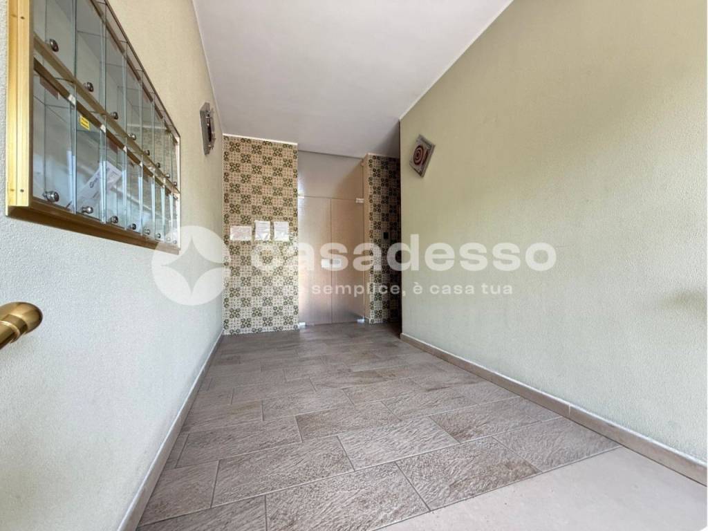 Appartamento a Vercelli in Via XXVI Reggimento Cavalleria, 25 - Foto 2