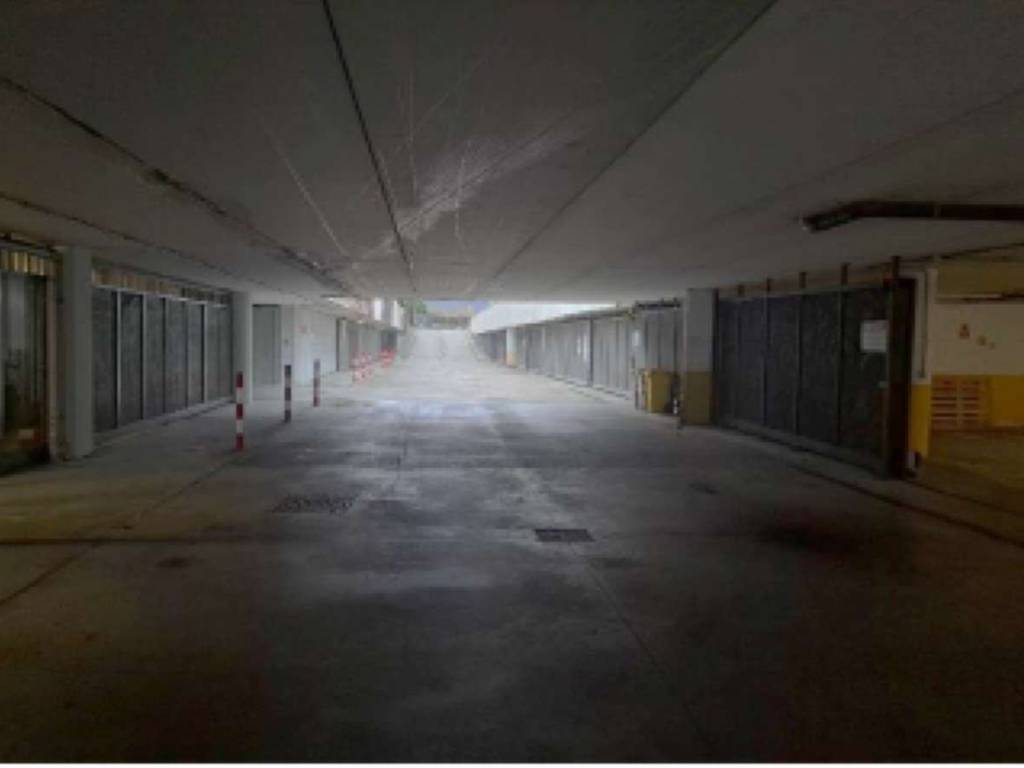 Box / garage a Trento in via VIA DEL BRENNERO 135 - Foto 3