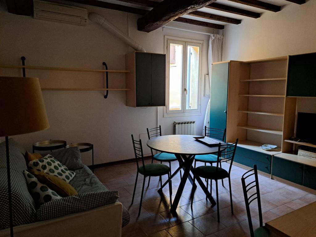 Appartamento a Modena in Rua Muro - Foto 2
