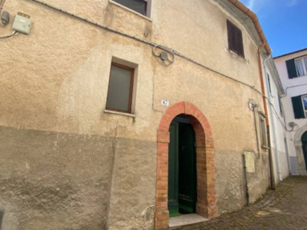 Casa indipendente a Agnone in Via Giacomo Leopardi, 2 - Foto 2