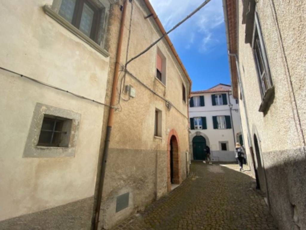 Casa indipendente a Agnone in Via Giacomo Leopardi, 2 - Foto 3