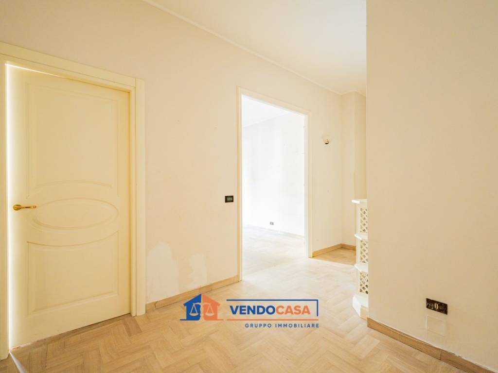 Appartamento a Fossano in Viale Regina Elena, 54 - Foto 2