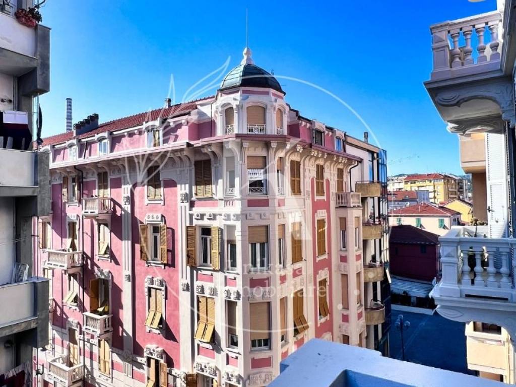 Appartamento a Vado ligure in Via Giuseppe Parini, 14 - Foto 4