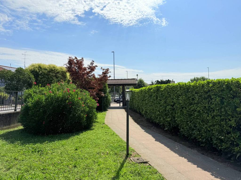 Appartamento a Corte franca in Via Sant'Afra, 58 - Foto 2