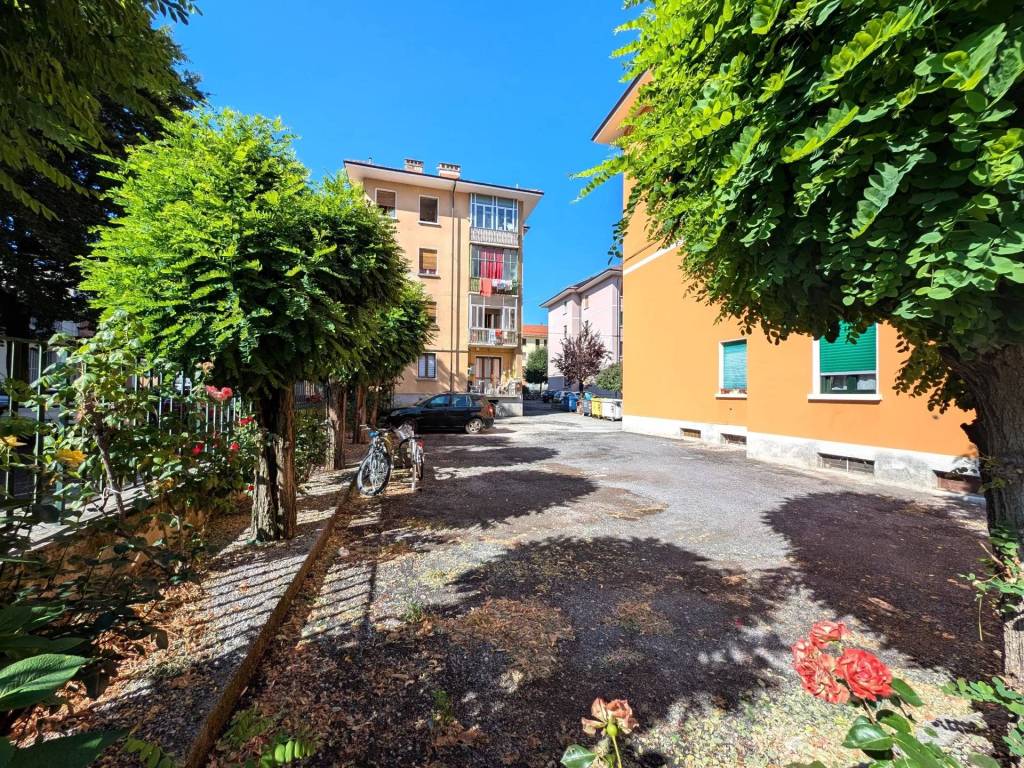 Appartamento a Cuneo in Via Felice Bertolino, 12 - Foto 3