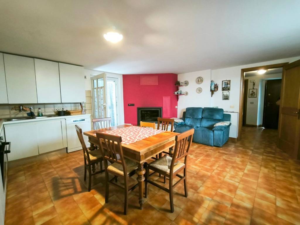 Villa a Bastia umbra in Via Piemonte, 8 - Foto 5