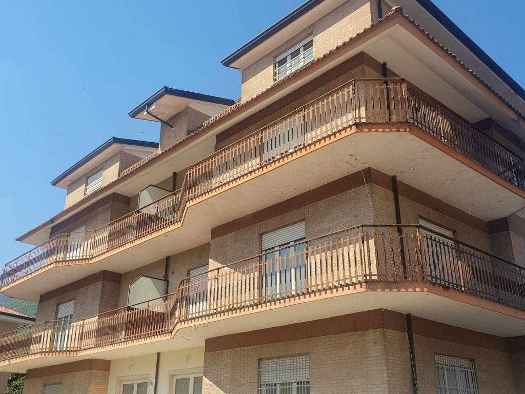 Appartamento a Atina in Via dei Sanniti, 03042 Atina Inferiore FR, Italia - Foto 2