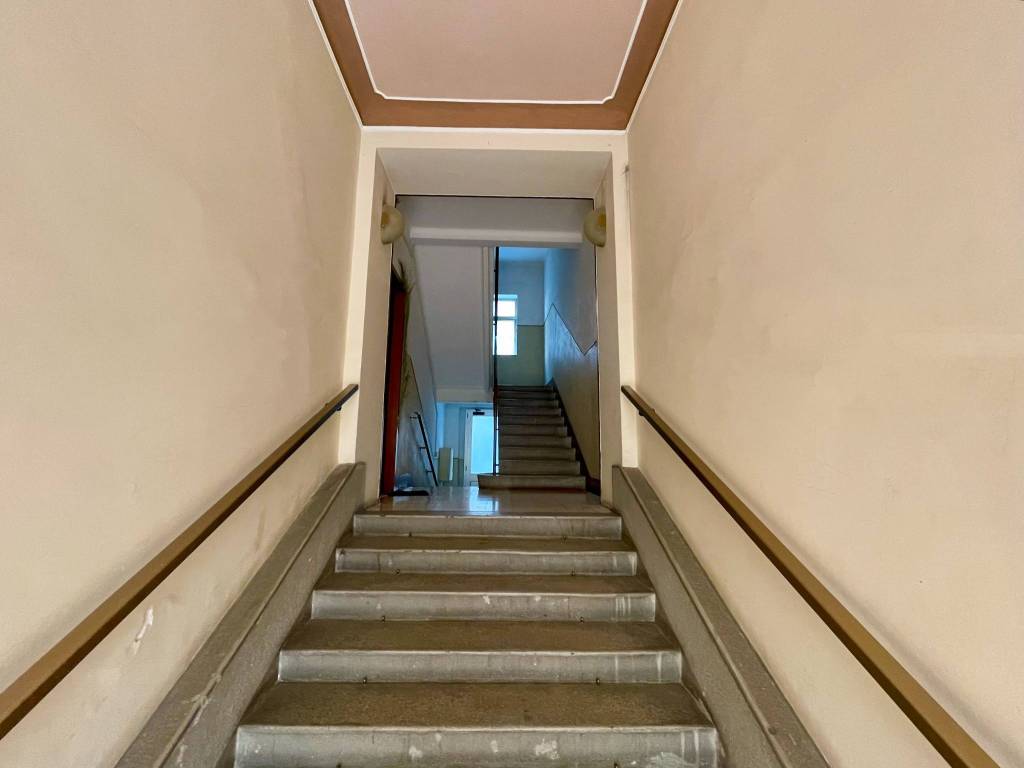 Appartamento a Trieste in Via dei Giuliani, 40 - Foto 2