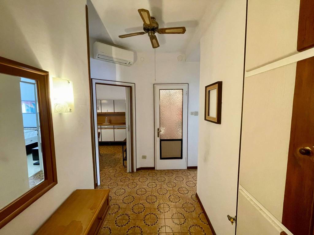 Appartamento a Trieste in Via dei Giuliani, 40 - Foto 3