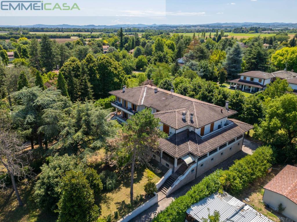 Villa a Castelnuovo rangone in Via Umberto Giordano, 4 - Foto 3