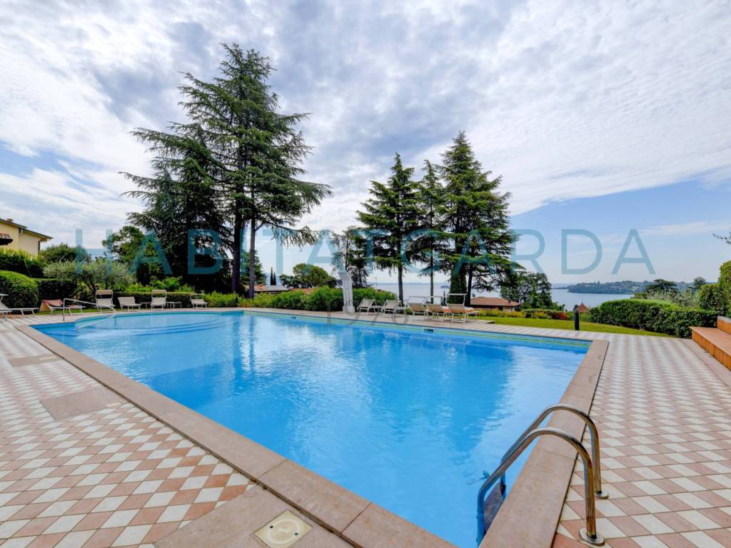 Appartamento a Gardone riviera in Via Clune, 18 - Foto 2