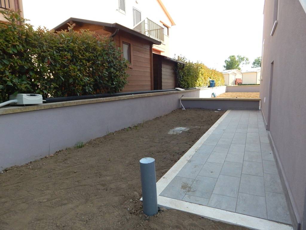 Appartamento a Castagneto carducci in Via Vincenzo Bellini - Foto 5