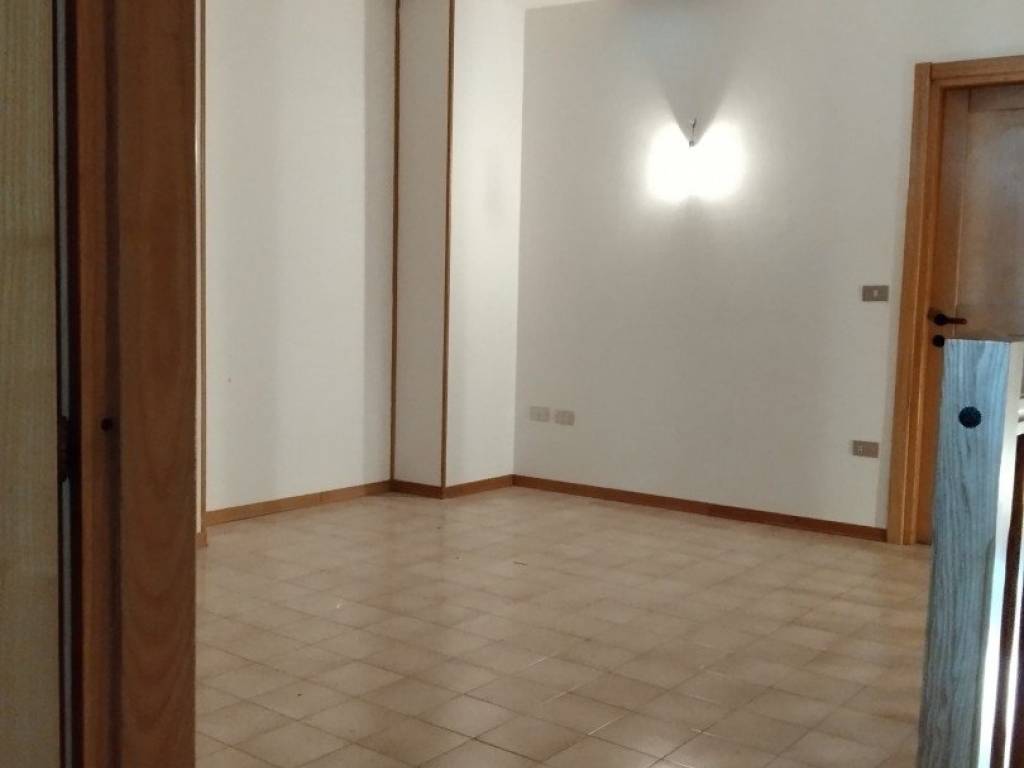 Appartamento a San costanzo in Corso Giacomo Matteotti, 0 - Foto 5