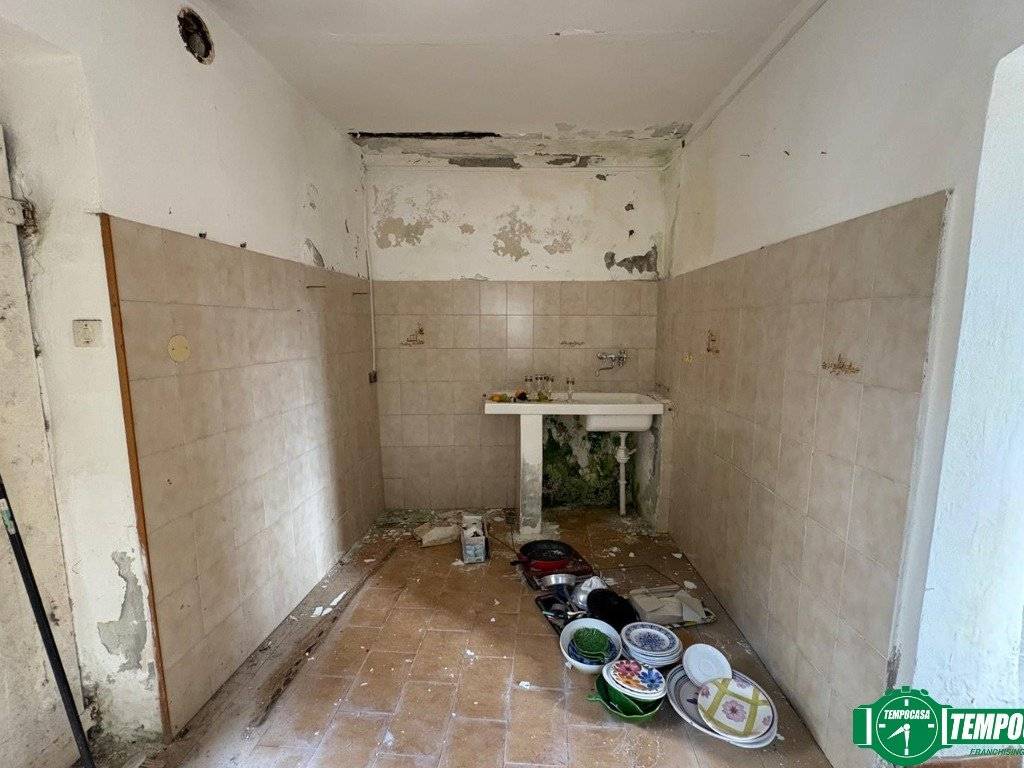 Casa indipendente a Vezzano ligure in Via Roma, 3 - Foto 4