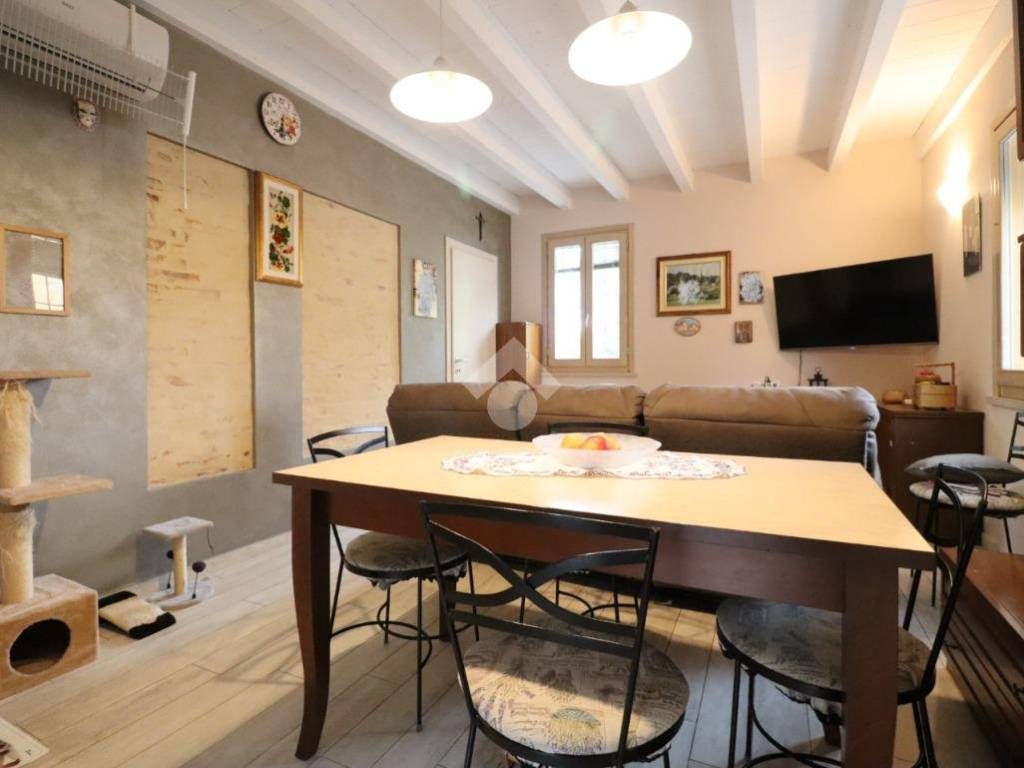 Casa indipendente a Porto mantovano in via gramsci, 1 - Foto 3