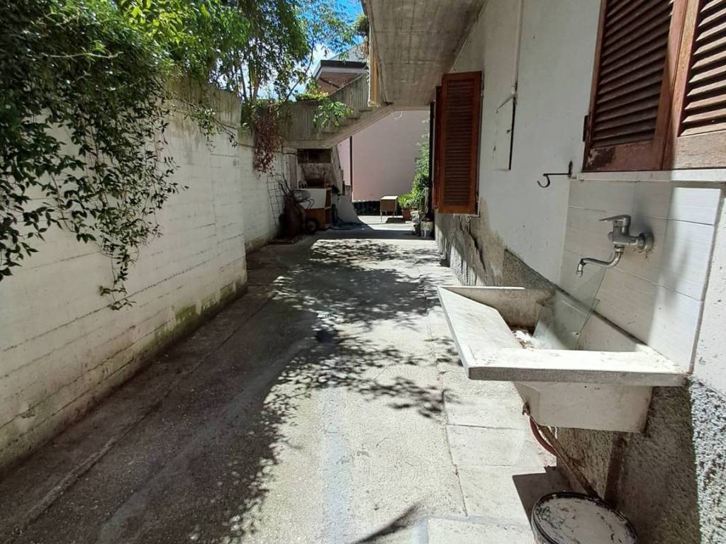 Appartamento a Ascoli piceno in Via E.Luzi, 10 - Foto 5