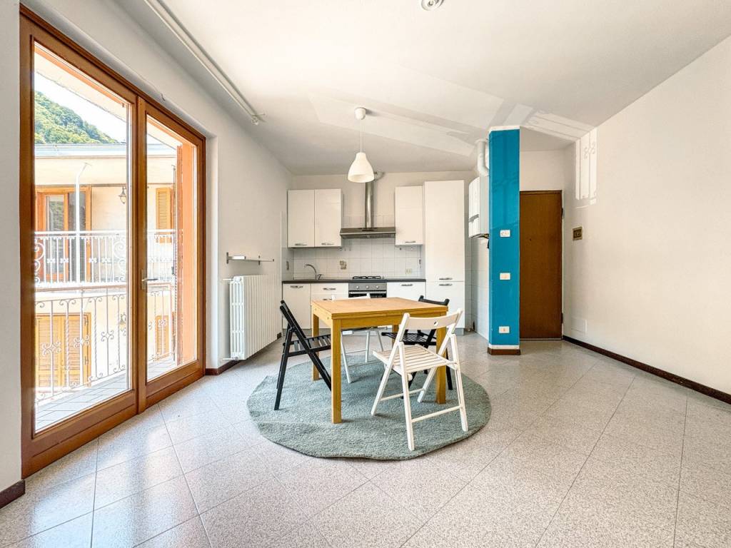Appartamento a Brovello-carpugnino in Via Alto Vergante 226 - Foto 3