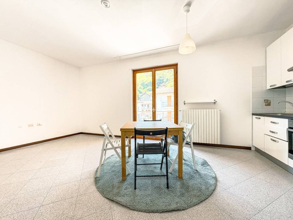 Appartamento a Brovello-carpugnino in Via Alto Vergante 226 - Foto 4